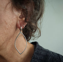 Load image into Gallery viewer, Leaf Earrings
