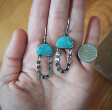 Load image into Gallery viewer, Fluidity Earrings
