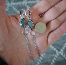 Load image into Gallery viewer, Raindrop Earrings
