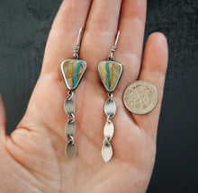 Load image into Gallery viewer, Flow Earrings
