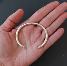 Load image into Gallery viewer, Element Cuff~Sterling Silver size xs/s
