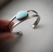 Load image into Gallery viewer, Strength in Softness Cuff~s/m
