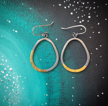 Load image into Gallery viewer, Golden Element Earrings~medium
