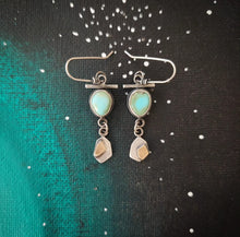Load image into Gallery viewer, Stardust Earrings
