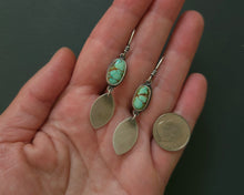 Load image into Gallery viewer, Bloom Earrings
