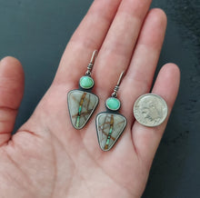 Load image into Gallery viewer, Flow Earrings
