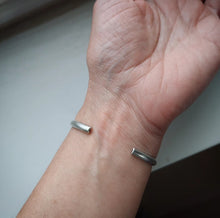 Load image into Gallery viewer, Blue Dot Cuff~lightweight~s/m
