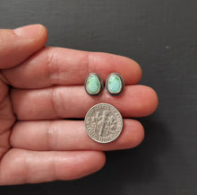Load image into Gallery viewer, Verdant Post Earrings
