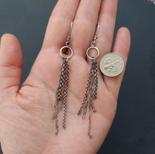 Load image into Gallery viewer, Groove Earrings
