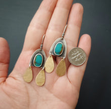 Load image into Gallery viewer, Glow Earrings
