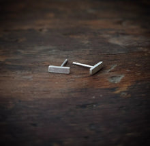 Load image into Gallery viewer, Bar Post Earrings

