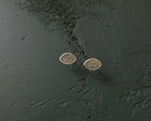 Load image into Gallery viewer, Eye Earrings
