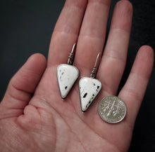 Load image into Gallery viewer, White Buffalo Point Earrings
