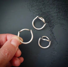 Load image into Gallery viewer, Continuum Ring
