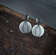 Load image into Gallery viewer, Feather Earrings
