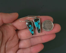 Load image into Gallery viewer, Point Earrings
