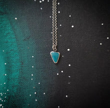 Load image into Gallery viewer, Turquoise Point Necklace
