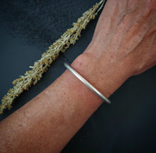 Load image into Gallery viewer, Element Cuff~Sterling Silver size m
