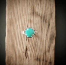 Load image into Gallery viewer, From Above Ring Size 9-9.25
