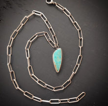 Load image into Gallery viewer, Point Necklace
