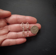 Load image into Gallery viewer, Paperclip Chain Post Earrings
