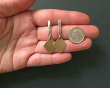 Load image into Gallery viewer, Light Catcher Earrings
