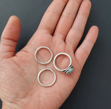Load image into Gallery viewer, Turquoise Stacking Ring Set size 6.5
