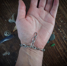 Load image into Gallery viewer, Midweight Element Link Bracelet

