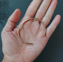Load image into Gallery viewer, Element Cuff~14K Gold Fill s/m
