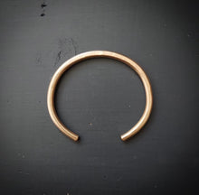 Load image into Gallery viewer, Element Cuff 14K Gold Fill m/l (can be sized down)
