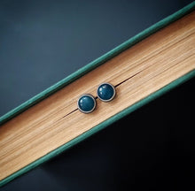 Load image into Gallery viewer, Twilight Post Earrings ~discounted
