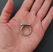 Load image into Gallery viewer, Element Ring size 7
