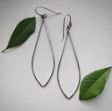Load image into Gallery viewer, Drop Earrings
