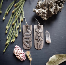 Load image into Gallery viewer, Evolve Earrings
