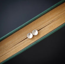 Load image into Gallery viewer, Domed Post Earrings
