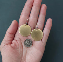 Load image into Gallery viewer, Golden Earrings

