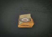 Load image into Gallery viewer, Eye Ring
