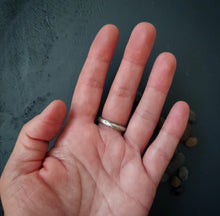Load image into Gallery viewer, Sterling Silver Signet Ring
