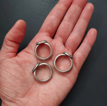 Load image into Gallery viewer, Eye Ring
