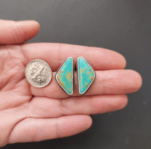 Load image into Gallery viewer, Turquoise Post Earrings
