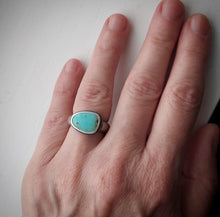 Load image into Gallery viewer, Sky Ring size 6
