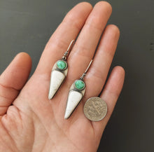 Load image into Gallery viewer, Point Earrings
