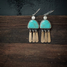 Load image into Gallery viewer, Aglow Earrings
