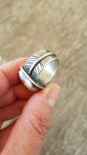 Load image into Gallery viewer, Royston Ribbon Turquoise Ring
