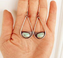 Load image into Gallery viewer, Fluidity Earrings no.2
