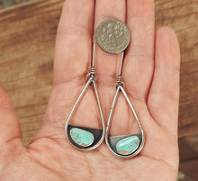 Load image into Gallery viewer, Fluidity Earrings no.2
