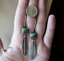 Load image into Gallery viewer, Twilight Feather Earrings no.1
