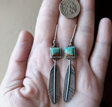 Load image into Gallery viewer, Twilight Feather Earrings no.2
