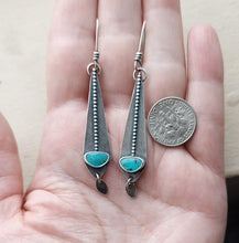 Load image into Gallery viewer, Light Earrings no.1
