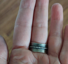 Load image into Gallery viewer, Forest Ring
